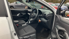 Toyota Yaris 1.5 Hybrid Icon 5dr CVT Hybrid Hatchback